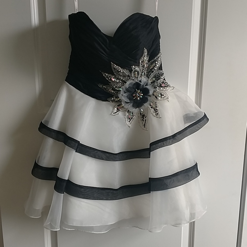 Glamgirlz formal party dress